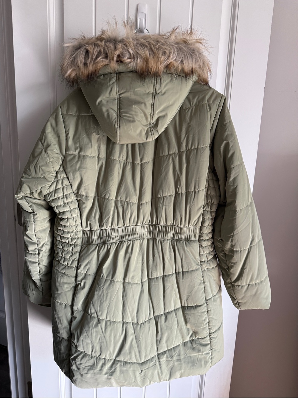 Torrid Olive Green Faux-Fur Trim flare Puffer Jacket size 2 - Picture 12 of 16